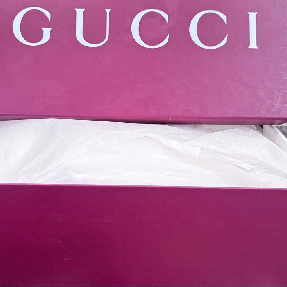 Gucci G75 in Oatmeal Suede Mens Sneakers - Picture 9 of 16